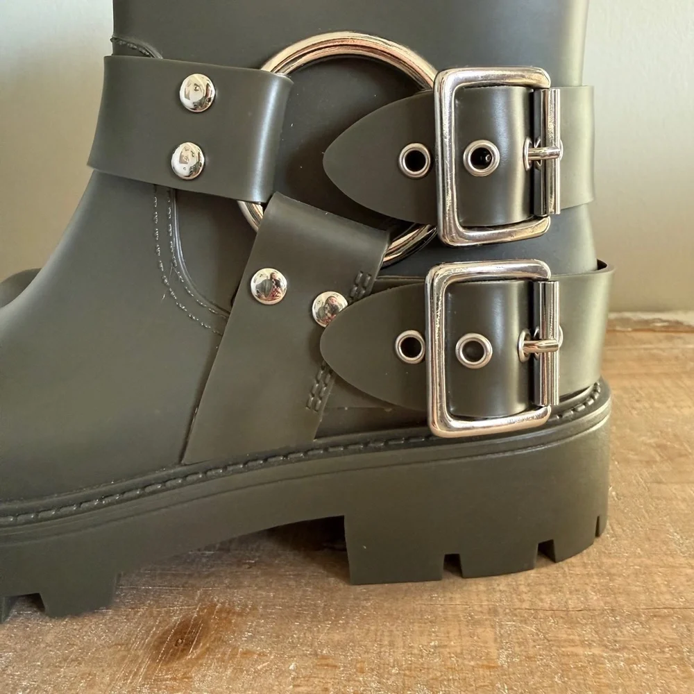 Jeffrey Campbell Controller Boots — Size 6